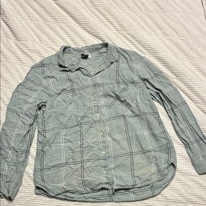 Women’s Green Plaid Shirt